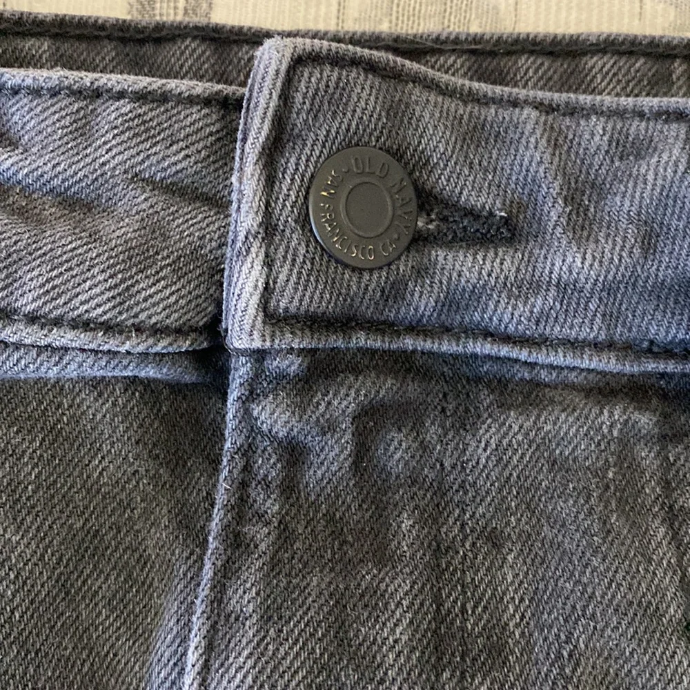 Old Navy Denim Skirt - Picture 4 of 10